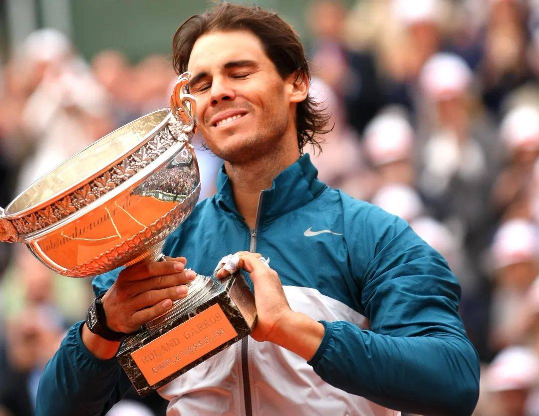 纳达尔爆冷击败中国队，突破纪录引爆全场！(纳达尔爆冷最新消息)